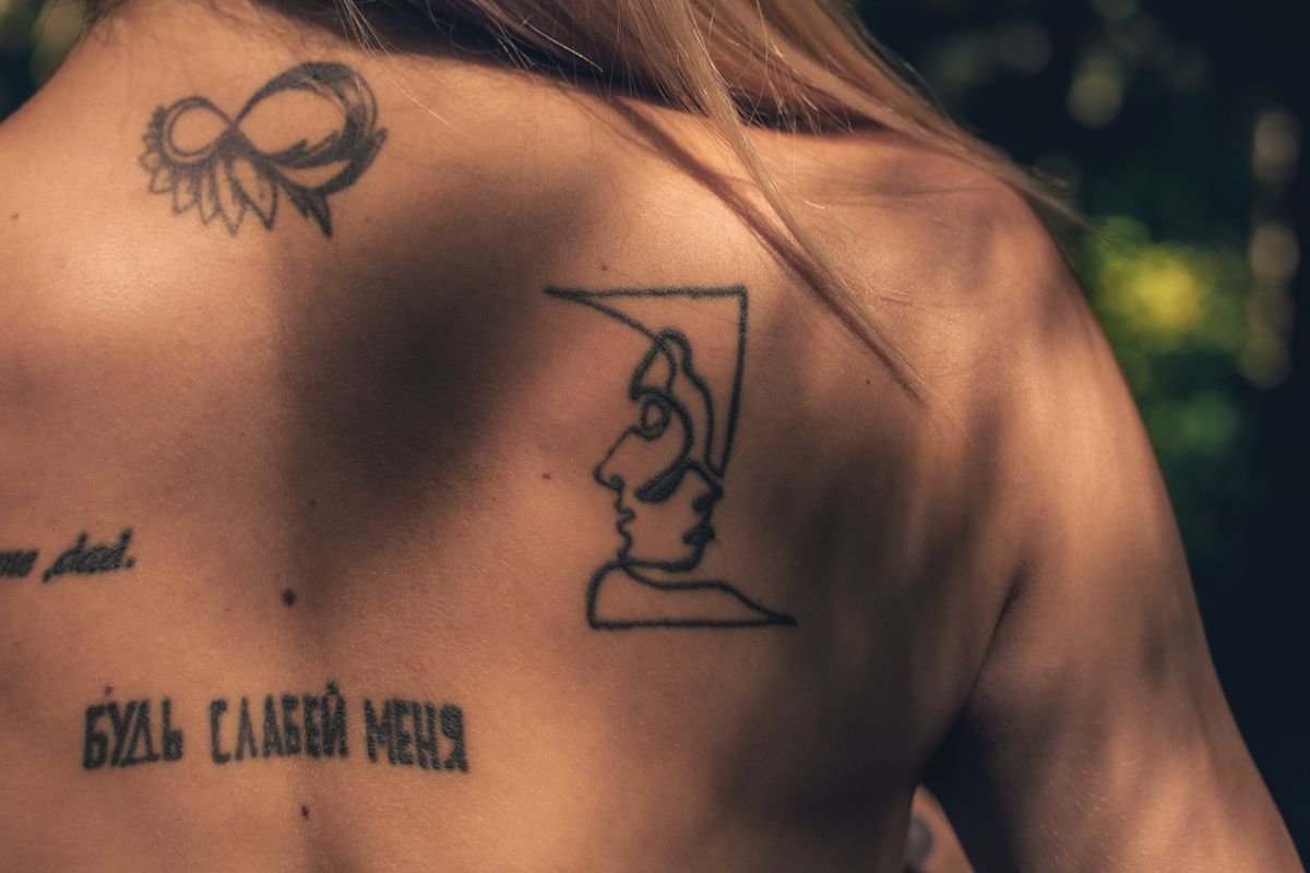 Fine line tattoo